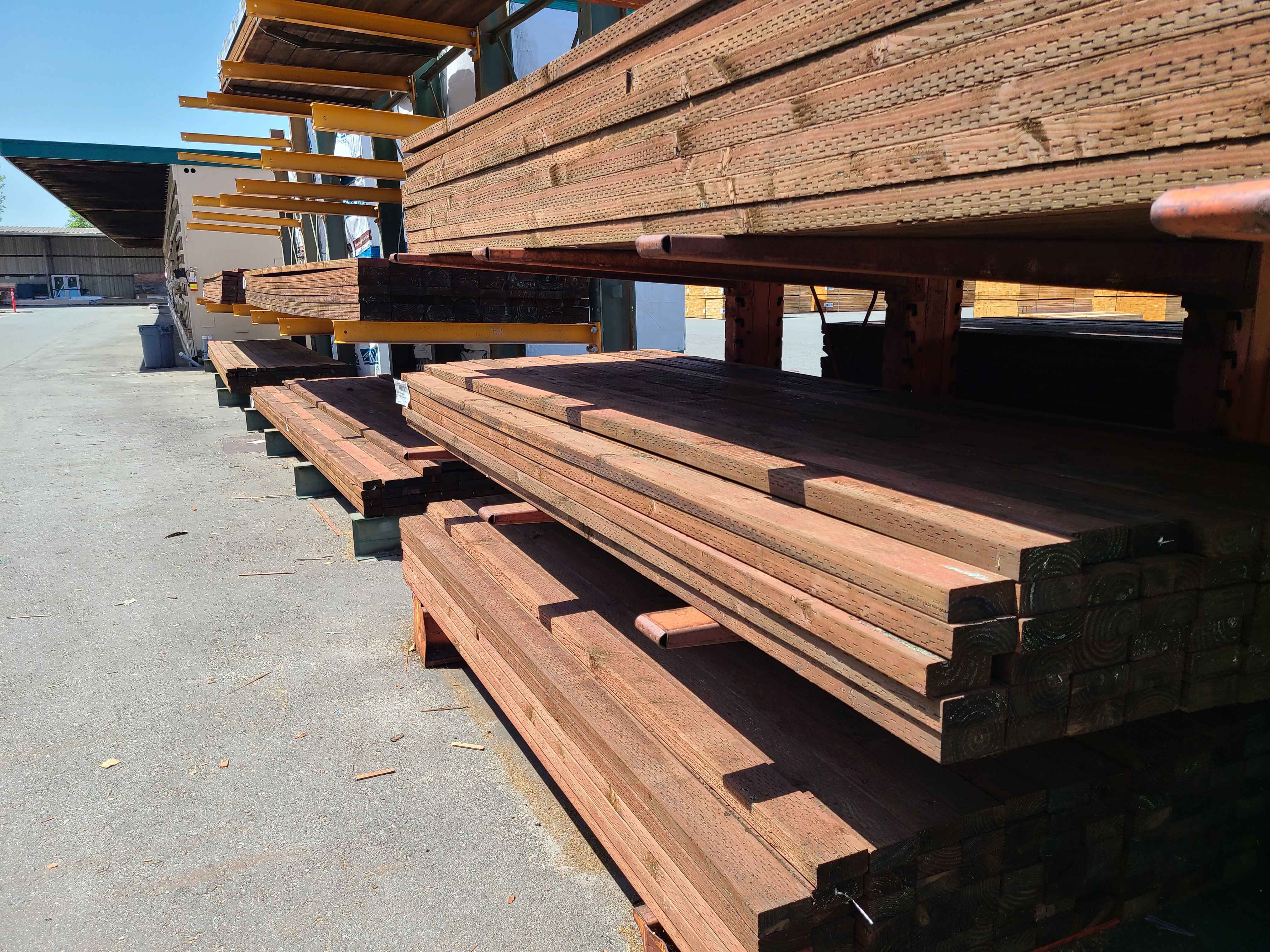 ●DA LUMBER 7.5-Inch-Wide Dimensional Lumber at Lowes.com